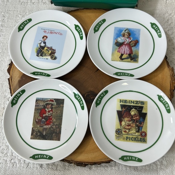 Set of four Limited Edition Heinz Collector Plates Green White various designs - Picture 2 of 7